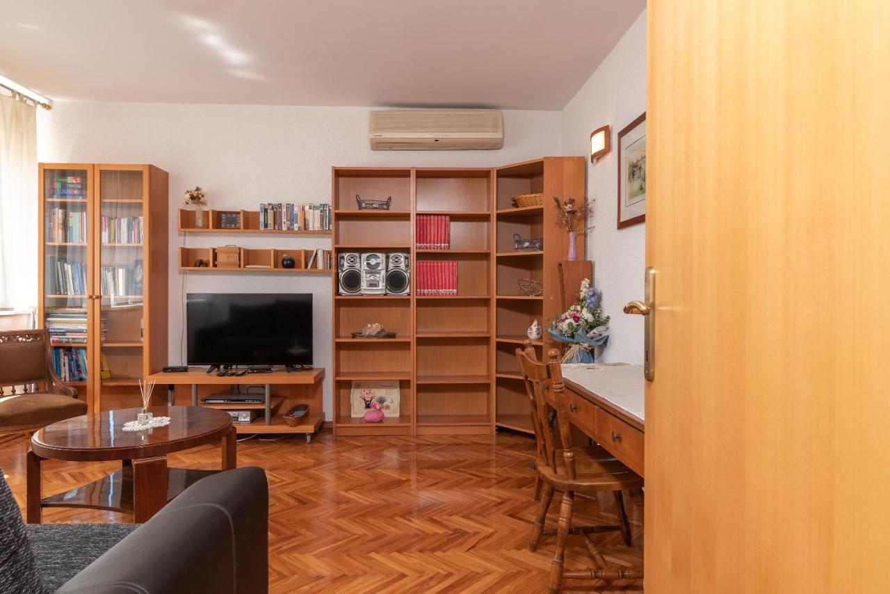 Apartment Bruno โตรกีร์ ภายนอก รูปภาพ