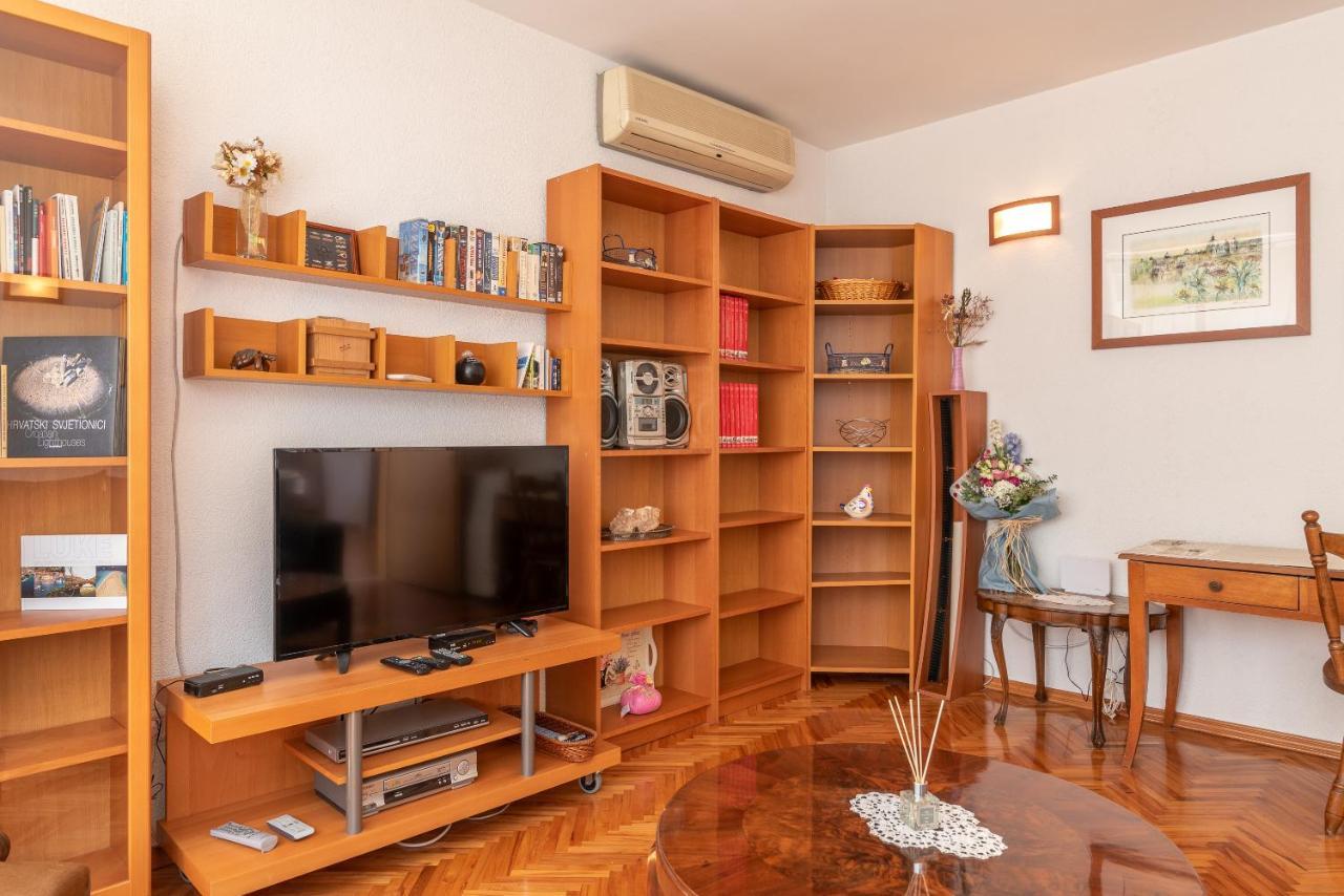 Apartment Bruno โตรกีร์ ภายนอก รูปภาพ