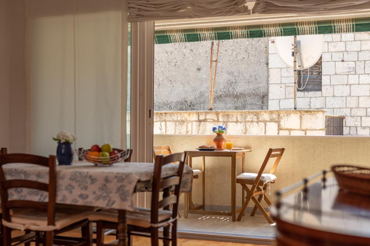 Apartment Bruno โตรกีร์ ภายนอก รูปภาพ